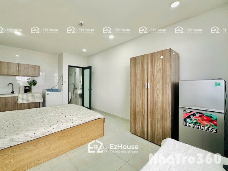 Ban công cực lớn, mặt tiền quận 6, Full nội thất