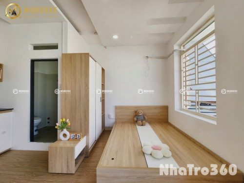 Căn hộ full nội thất bancôl Lý Chính Thắng Quận 3