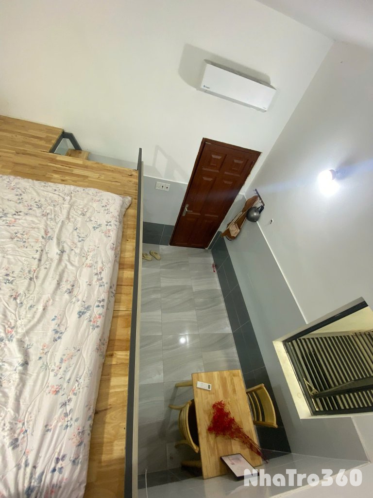 Duplex gác cao, rộng rãi full nội thất ngay Etown Cộng Hòa, chợ Hoàng Hoa Thám quận Tân Bình