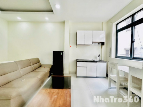 Cho thuê studio blank canvas có ban công