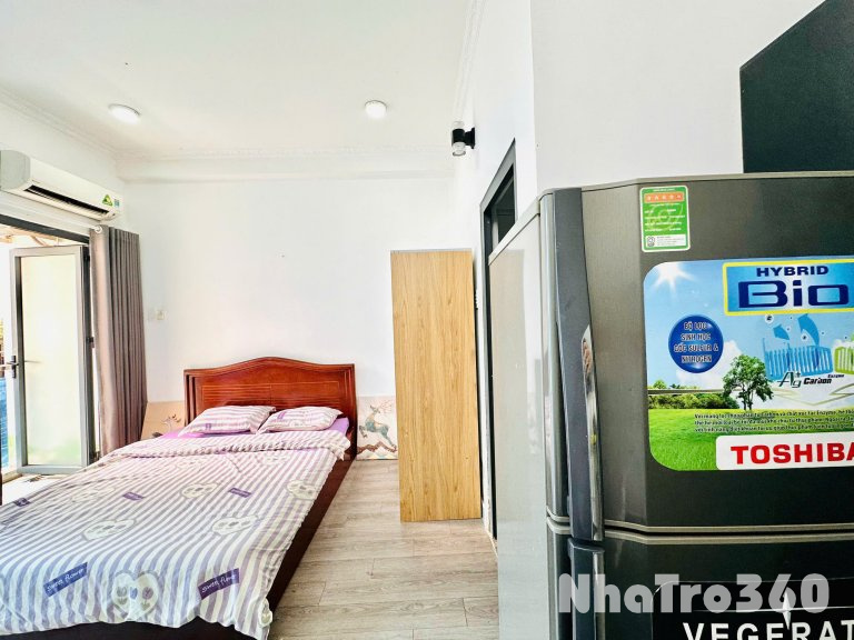 CĂN HỘ BAN CÔNG FULL NT QUẬN 8