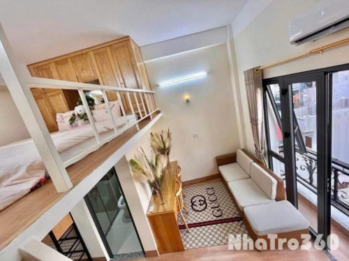 DUPLEX CAO CẤP BAN CÔNG THOÁNG MÁT NGAY TRUNG TÂM QUẬN 10