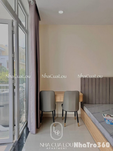 Căn Hộ 1 Phòng Ngủ Ban Công Ngay Trung Tâm Q1