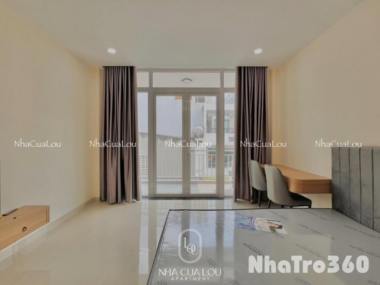 Căn Hộ 1 Phòng Ngủ Ban Công Full Nội Thất Tại Q1