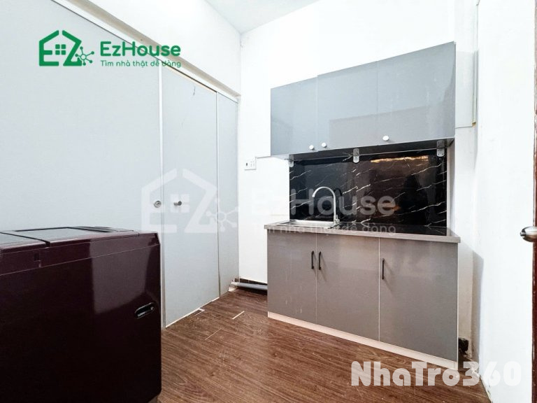 Full nội thất, tách bếp, ngay công viên Phú Lâm