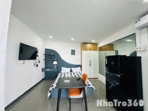 Căn Penthouse Sân Vườn 45m2 Ngay Etown Cộng Hoà Quận Tân Bình