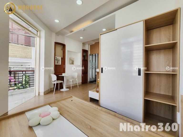 Căn hộ full nội thất bancôl Lý Chính Thắng Quận 3