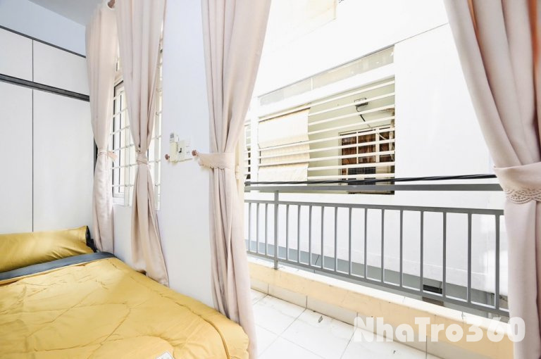 Studio có ban công và máy giặt riêng Tân Bình