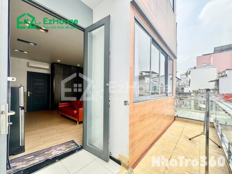 Full nội thất, ban công, sang trọng, mặt tiền q6