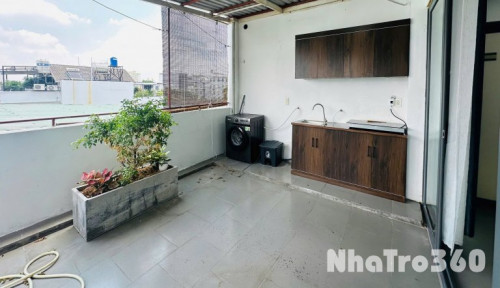 Căn Penthouse Sân Vườn 45m2 Ngay Etown Cộng Hoà Quận Tân Bình