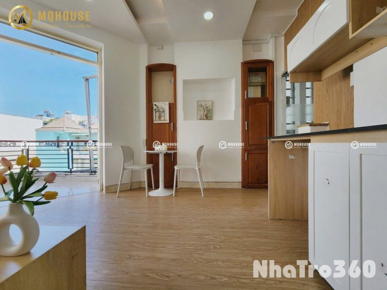 Căn hộ full nội thất bancôl Lý Chính Thắng Quận 3