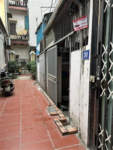 Cho thuê nhà Số 30, ngõ 4, phố Đình Quán, Đường Văn Tiến Dũng, Phường Phúc Diễn