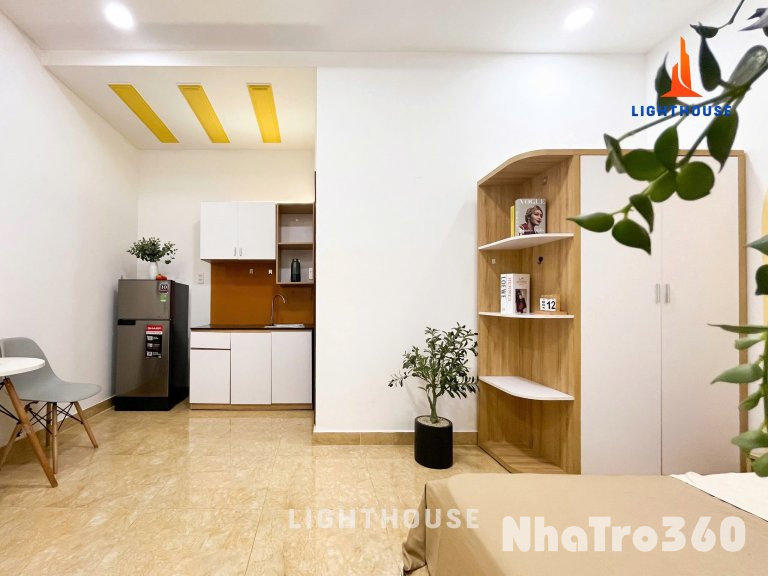 CĂN HỘ CỬA SỔ FULL NỘI THẤT QUẬN 10 GẦN SÂN VẬN ĐỘNG PHÚ THỌ