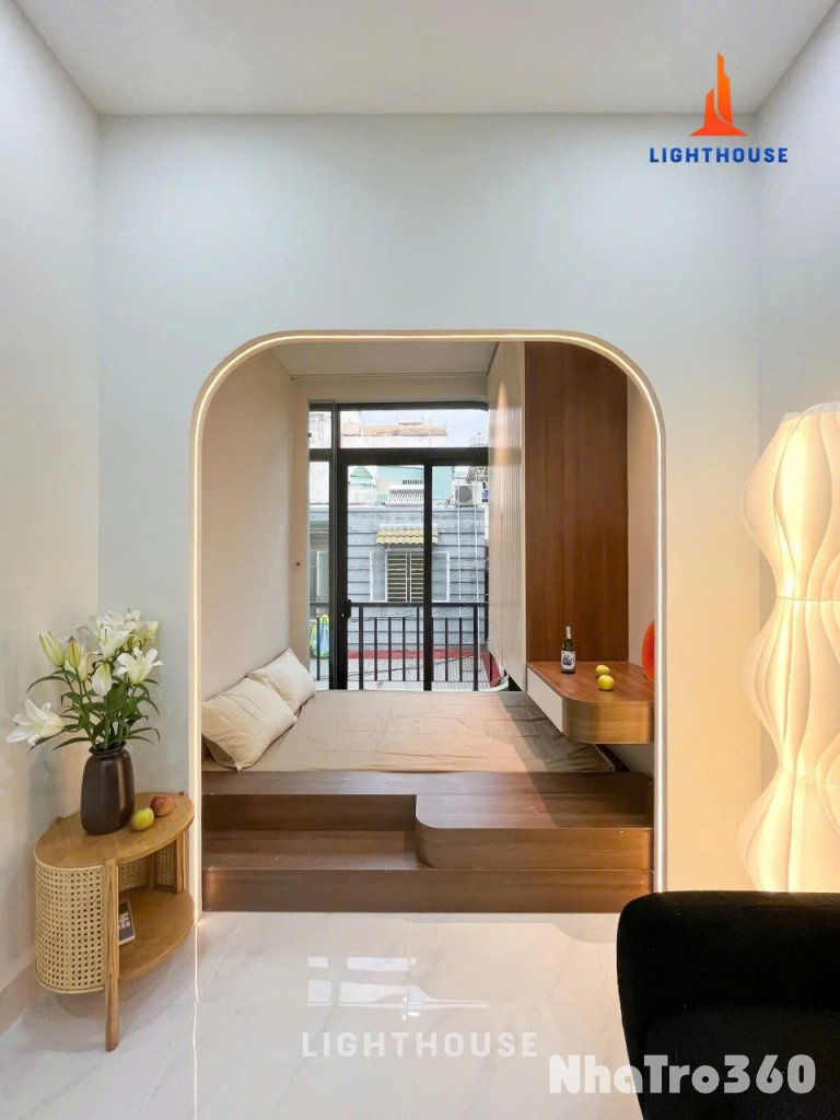 CĂN HỘ BAN CÔNG FULL NỘI THẤT QUẬN 10 GẦN BIG C TÔ HIẾN THÀNH