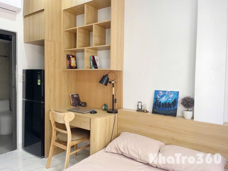 Chính chủ cho thuê, Khai chương tưng bừng CCMN