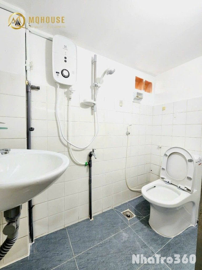 Cho thuê phòng trong nhà nguyên căn