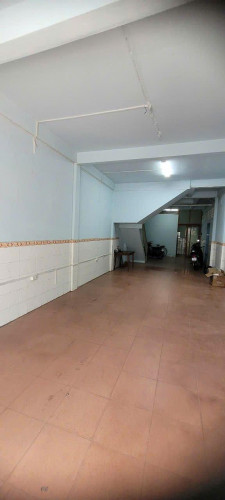 Cho thuê mặt bằng kinh doanh đường Hoàng văn thụ 9tr/tháng