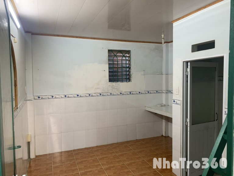 PHÒNG TRỌ 20m2 CÓ GÁC CAO SẠCH SẼ