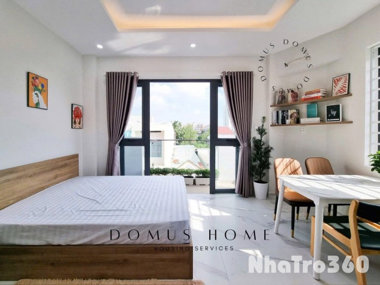 Khai trương căn hộ ban công Nguyễn Trãi Quận 1