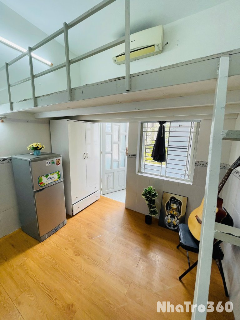 Cho thuê căn hộ Duplex ban công Q10 gần cư xá Bắc Hải, Viettel Tower