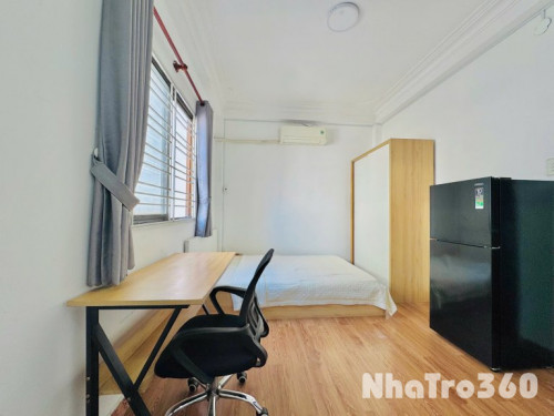 Studio Cửa Sổ Trời Full Nội Thất Ngay Công viên Hoàng Văn Thụ