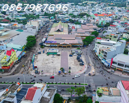 Cho thuê nhà mặt tiền đường 2/4 – Nha Trang  Góc ngã tư chợ Vĩnh Hải  Diện tích 1600m² – Mặt tiền 35m