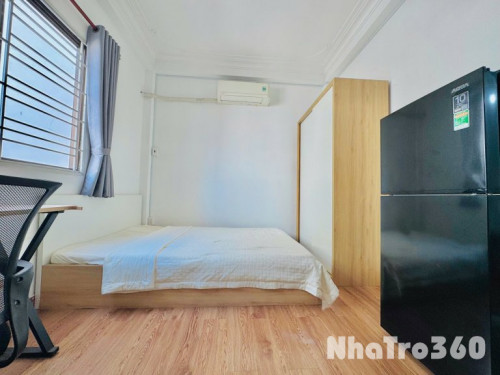 Studio Cửa Sổ Trời Full Nội Thất Ngay Công viên Hoàng Văn Thụ