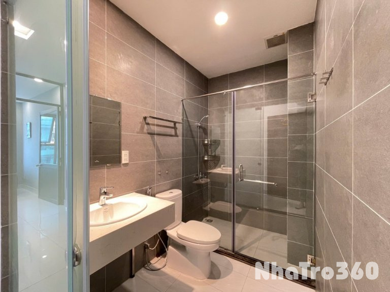 Căn Hộ Mới 100% Quận 10, gần Ga Sài Gòn, ĐH UEH