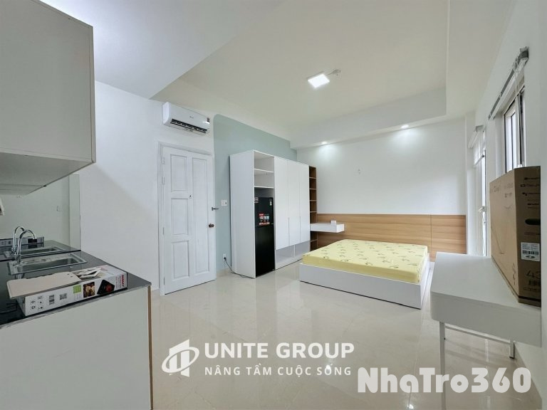 CĂN HỘ CỬA SỔ FULL NỘI THẤT QUẬN 5 GẦN CẦU NGUYỄN VĂN CỪ