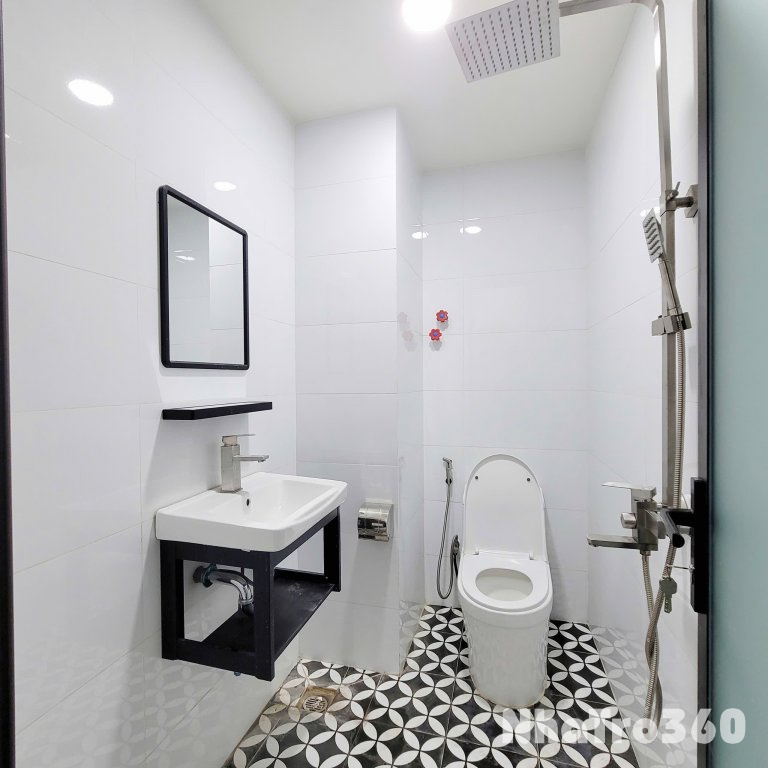 Cho thuê căn hộ 1PN, Q10 || đường Hồ Bá Kiện || gần Công viên Lê Thị Riêng, chợ Hoà Hưng, Go Miền Đông