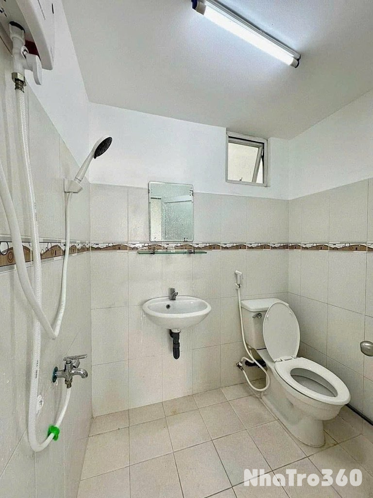 Căn hộ 35m2 có ban công và máy giặt riêng TÂN BÌNH