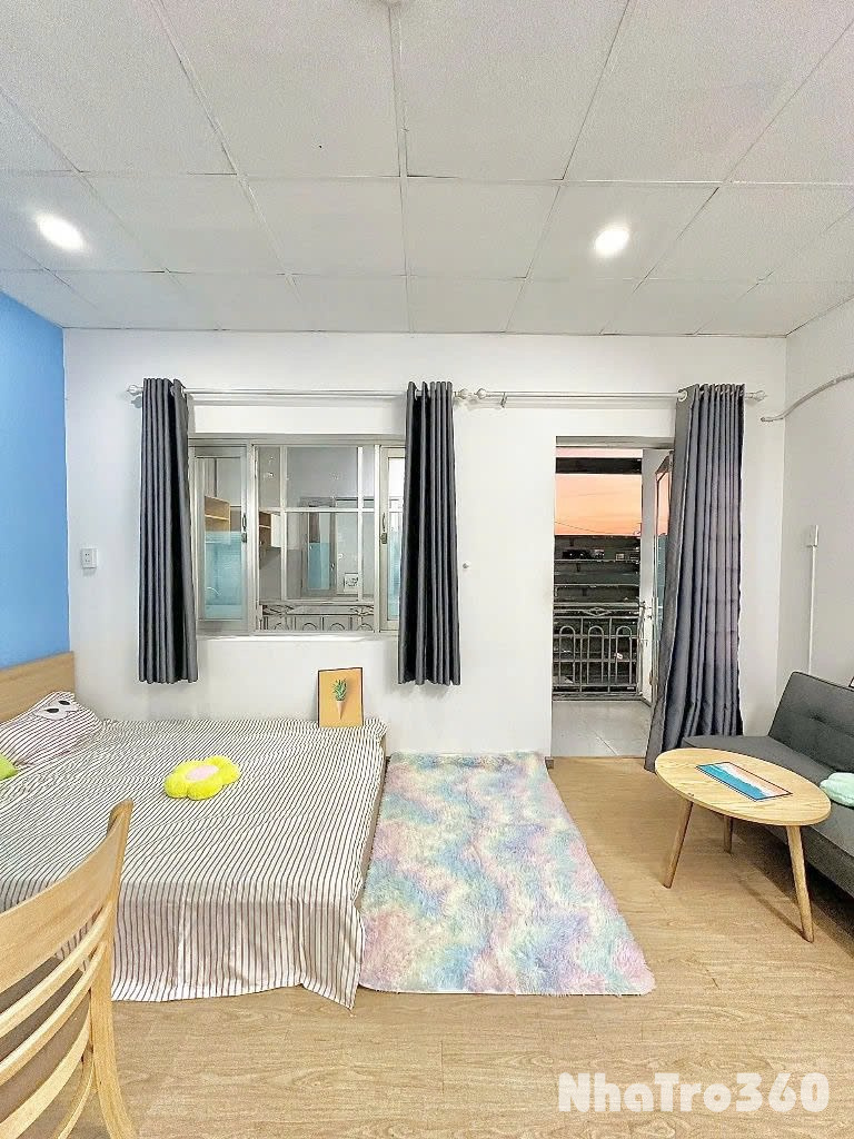 STUDIO BAN CÔNG FULL NT NGAY ETOWN TÂN BÌNH