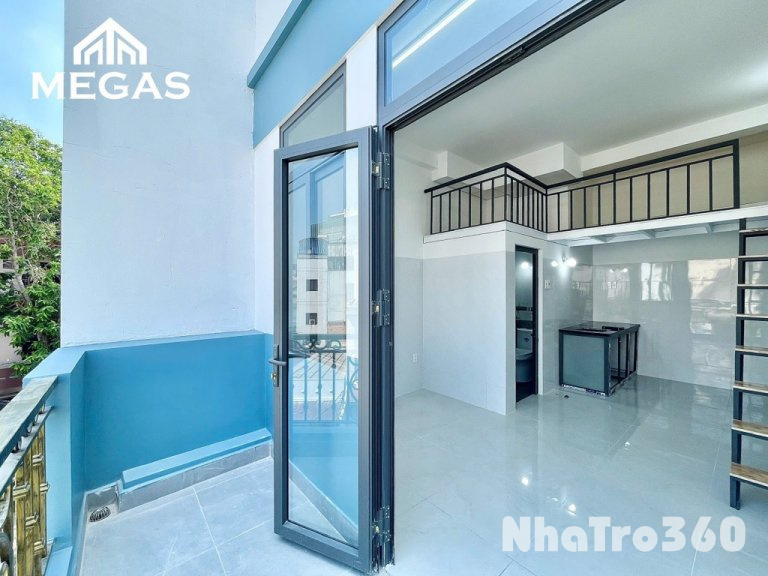 Ban công, có gác, mặt tiền quận 6, 3tr2