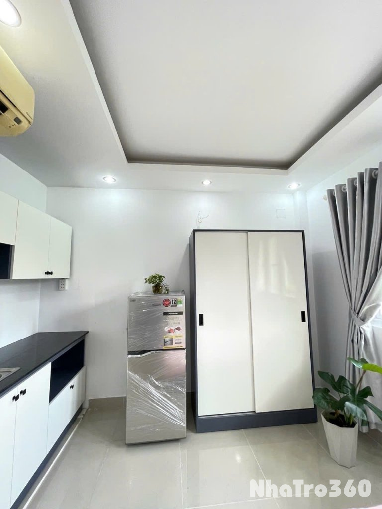 Cho thuê căn hộ Studio Cửa sổ thoáng Full NT Q1 gần phố Bùi Viện, cầu Nguyễn Văn Cừ, Nowzone