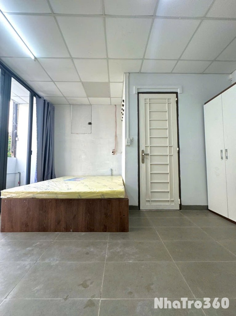 Cho thuê căn hộ Studio Ban công thoáng Full NT Q10 gần Vạn Hạnh Mall, ĐH Huflit