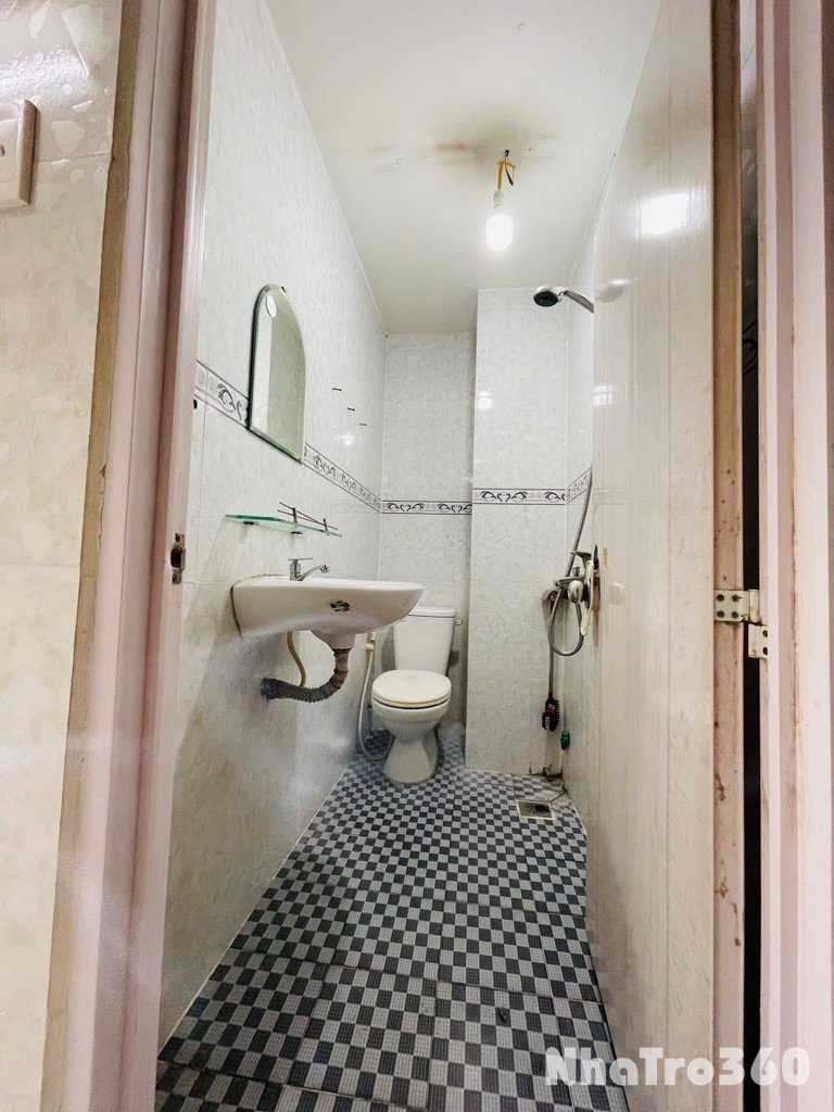 Phòng trọ quận 10 ngay chợ hồ thị kỷ