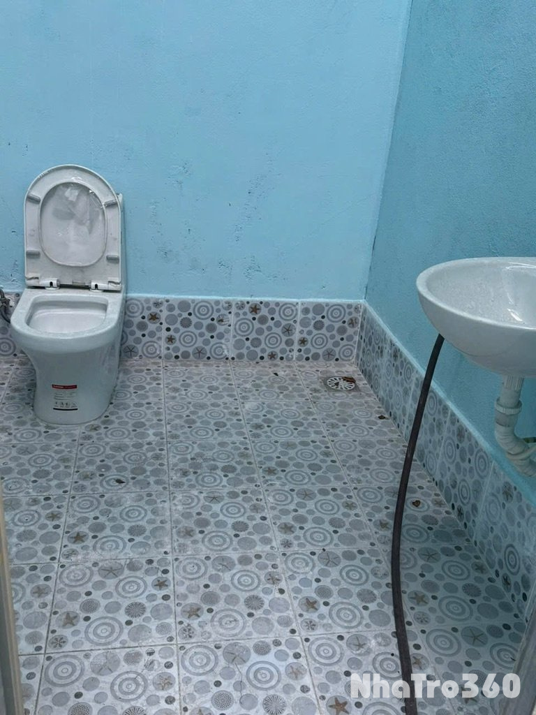 CHO THUÊ KHO MỚI 100% - GÁC RỘNG - HẺM XE TẢI Q12