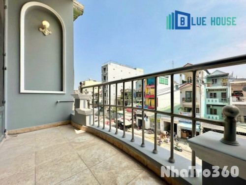 Căn Hộ Ban Công Rộng – Gần ETown, Sân Bay