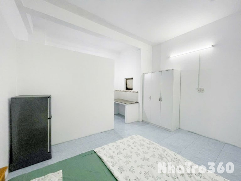 Full nội thất, giá chỉ 2tr8, ngay Tên Lửa