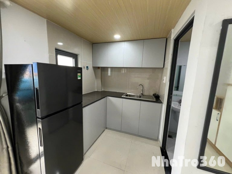 DUPLEX CAO 2M BAN CÔNG GẦN SÂN BAY TSN TÂN BÌNH