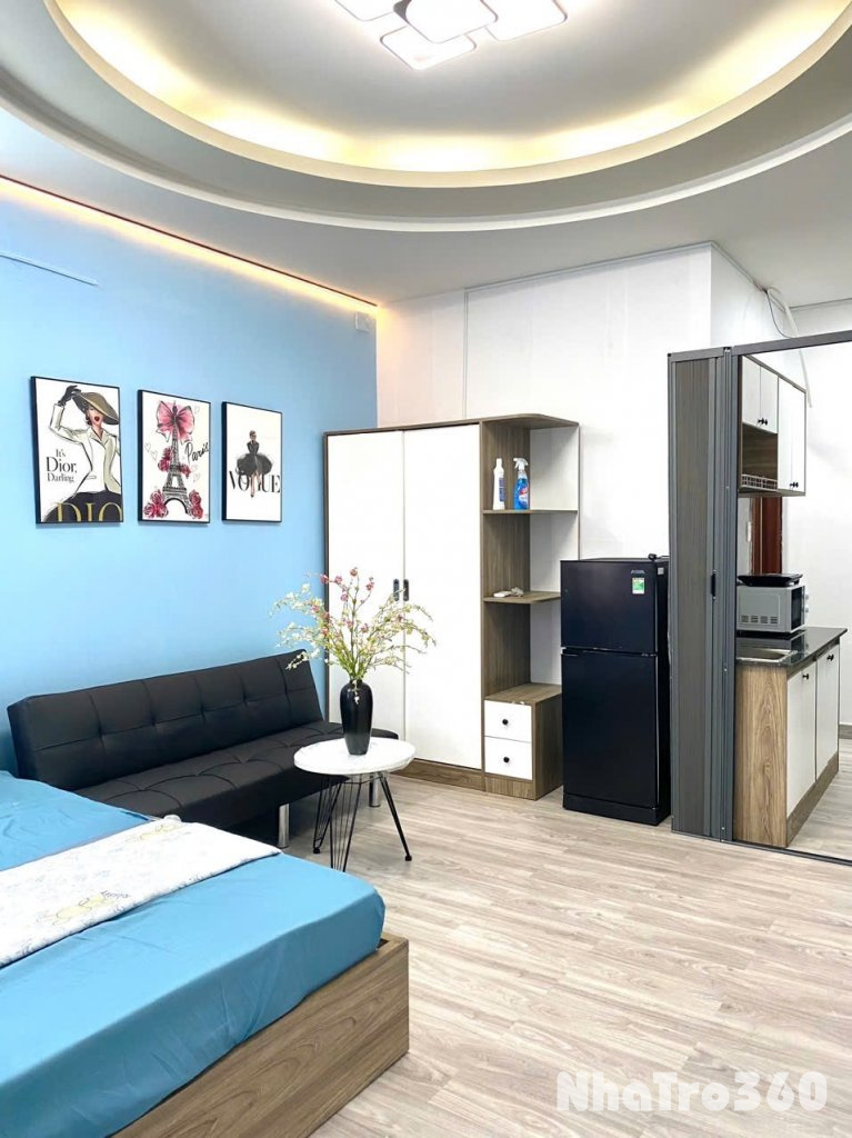 CĂN HỘ BAN CÔNG TÁCH BẾP FULL NỘI THẤT QUẬN 5 GẦN CẦU NGUYỄN VĂN CỪ