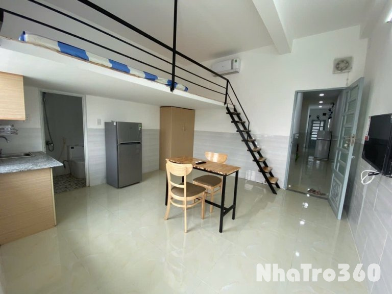 Duplex ban công full nt gần Pandora TC Tân Bình