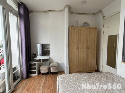 Cho thuê căn hộ 1 Phòng ngủ Ban công thoáng Q1 gần chợ Tân Định, nhà thờ Tân Định