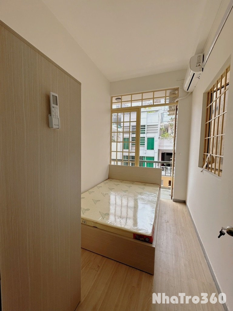 Căn 2PN full nội thất ban công siêu rộng