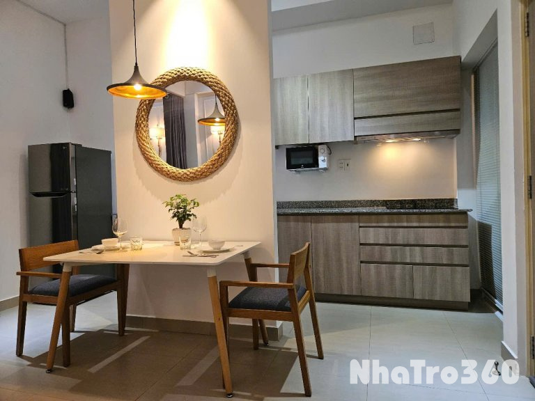 CĂN HỘ STUDIO BAN CÔNG SIÊU XỊN TẠI Q4