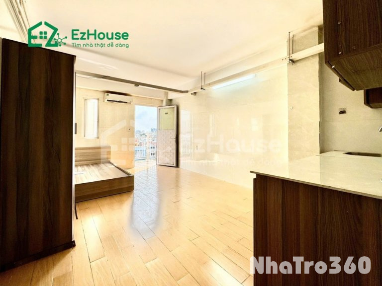 Studio, full nội thất, ban công, tự do