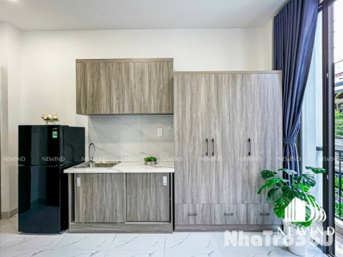 Căn hộ full nội thất ban công Đường số 16 Quận 4