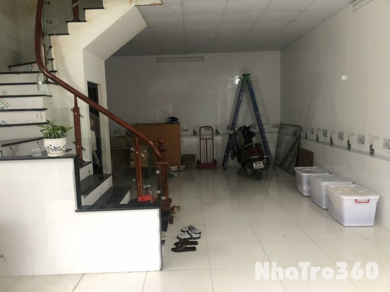 Cho thuê nhà Quang Tiến cạnh Vinsmart  55m2, 5 tầng, mới đẹp, ô tô cất trong nhà