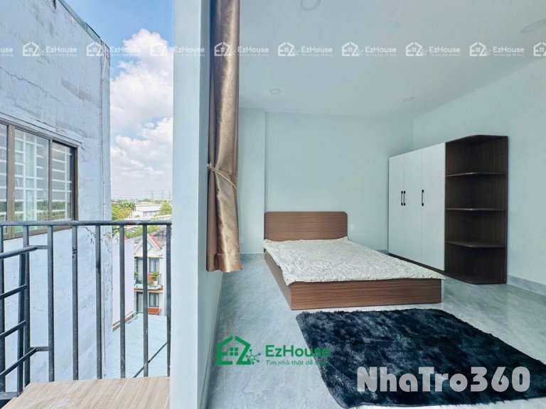 Ban công, Full nội thất, rộng thoáng, mặt tiền