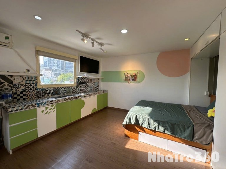 Căn Hộ Ban Công View Cực Chill Trung Tâm Quận 1